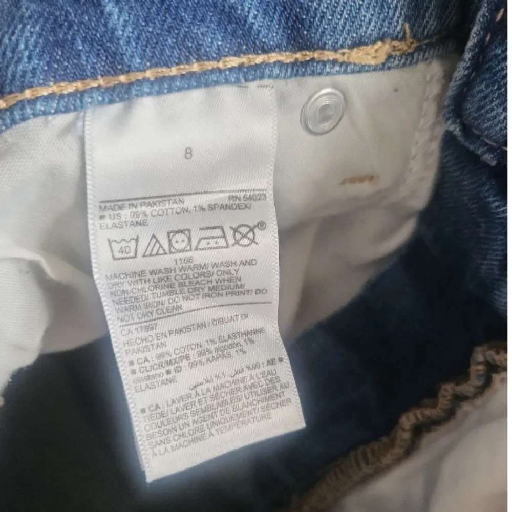 OLD NAVY‎ Blue Distressed 18